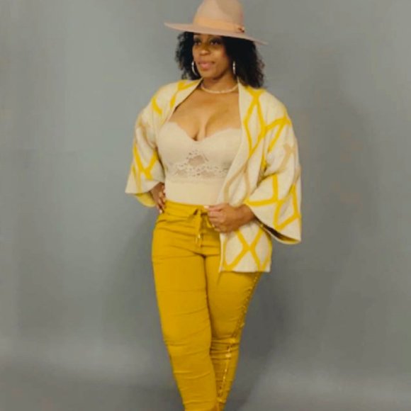 Mustard-Cream Cardigan - Picture 2 of 2